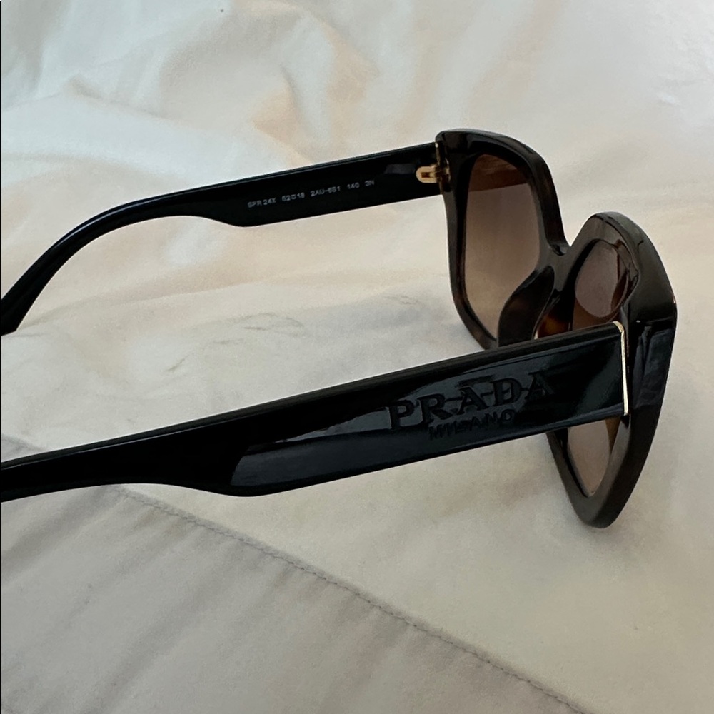 Prada 52mm square sunglasses - Picture 9 of 11